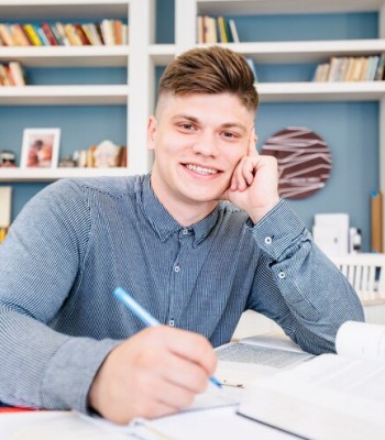 Profile picture of David Soy