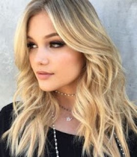 Profile picture of Nora Benjamin