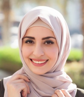 Profile picture of Yamina Kulmi
